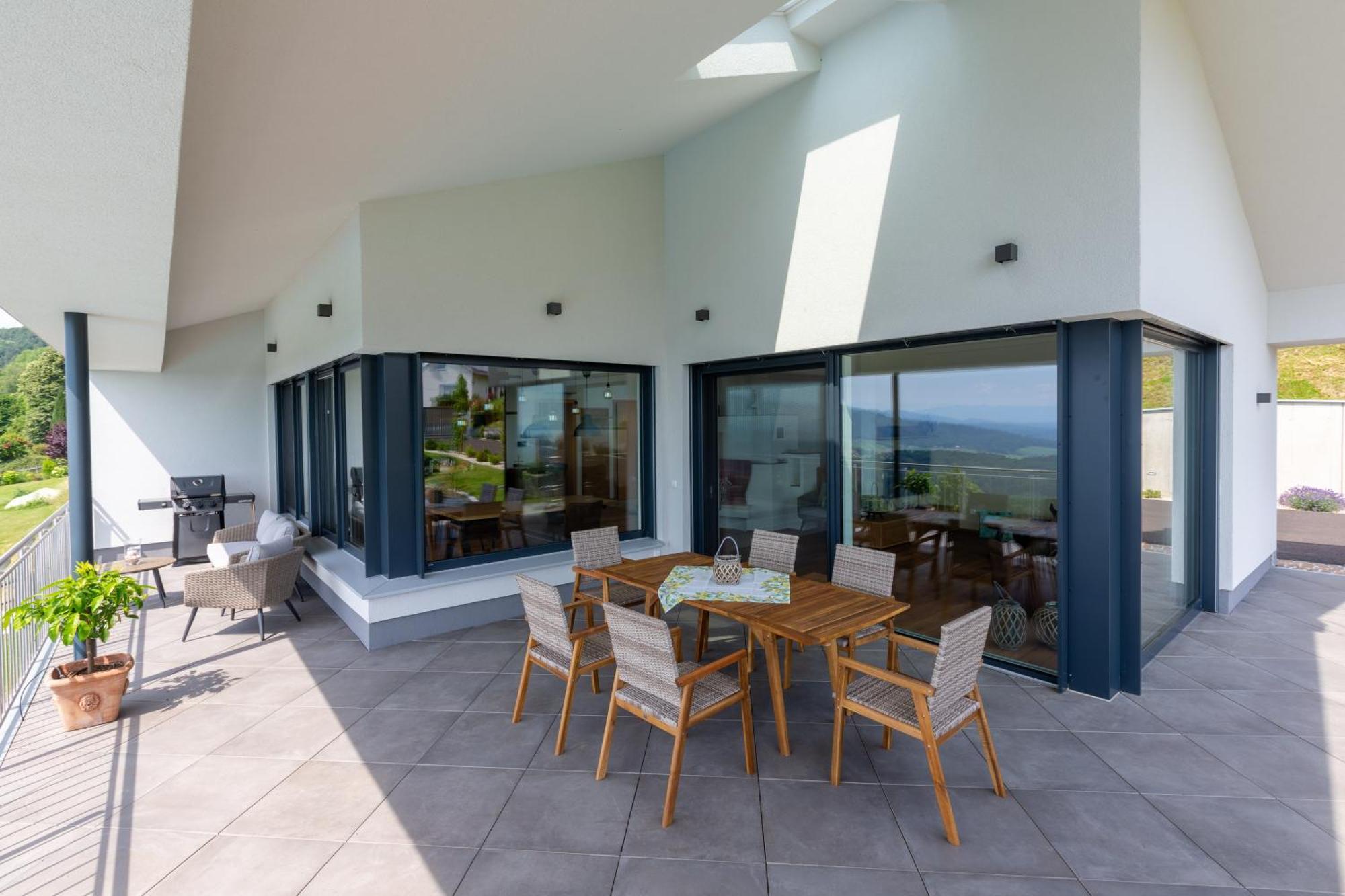 Greim15 --- Ganzes Ferienhaus Mit Fernsicht, Pool, Wellness Дойчландсберг Экстерьер фото