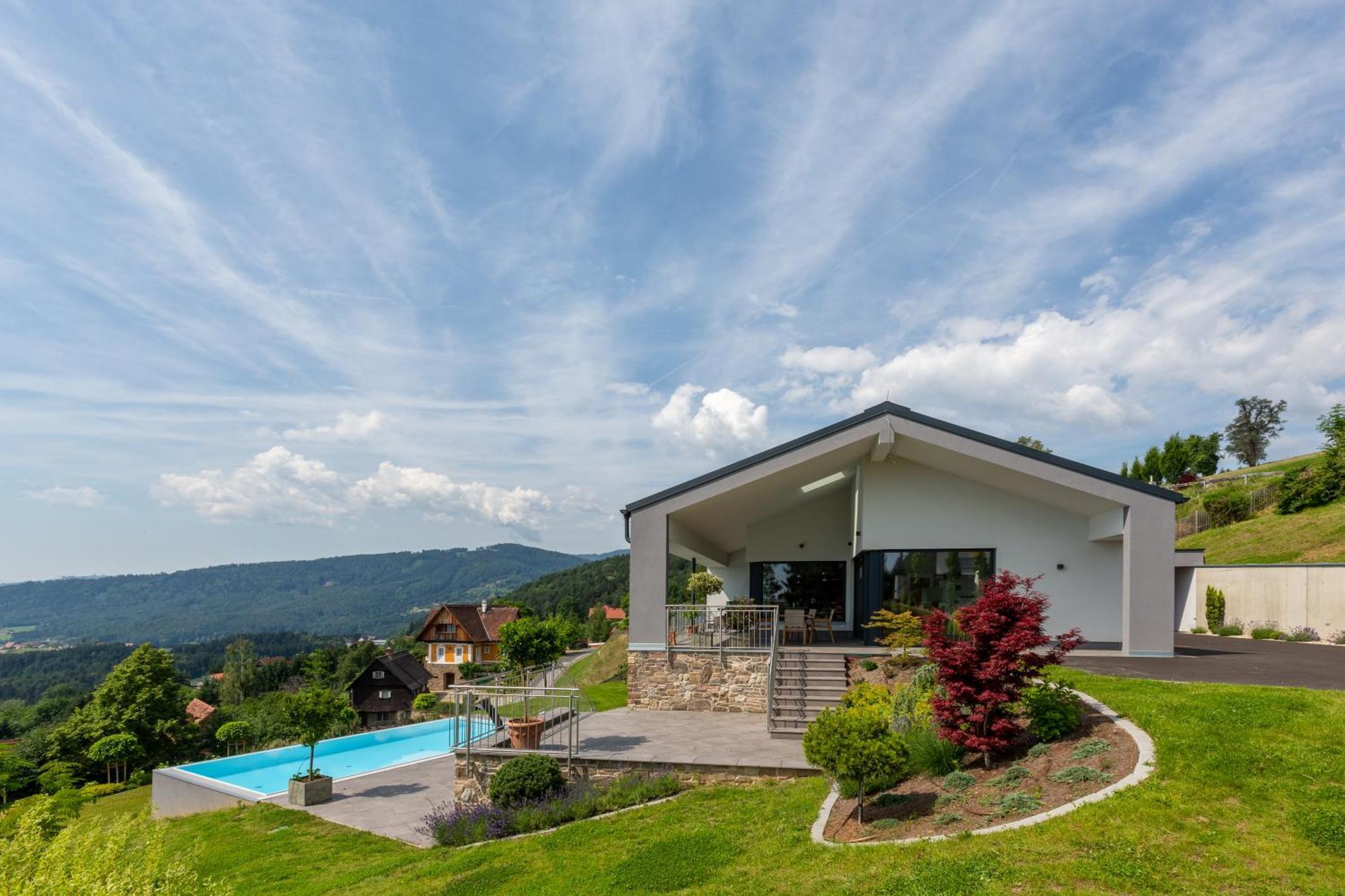 Greim15 --- Ganzes Ferienhaus Mit Fernsicht, Pool, Wellness Дойчландсберг Экстерьер фото