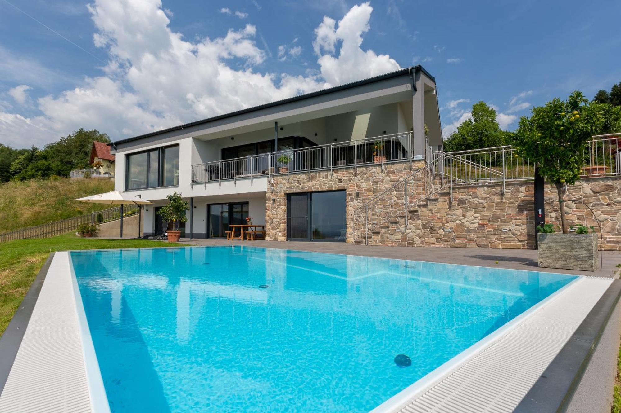 Greim15 --- Ganzes Ferienhaus Mit Fernsicht, Pool, Wellness Дойчландсберг Экстерьер фото